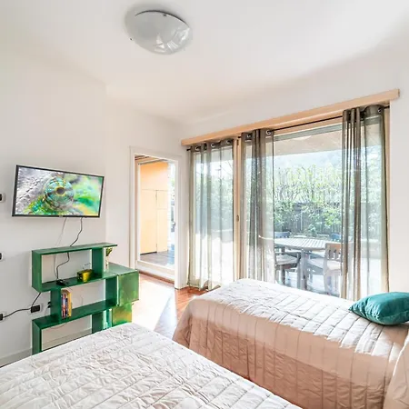 Apartment Bright With Terrace